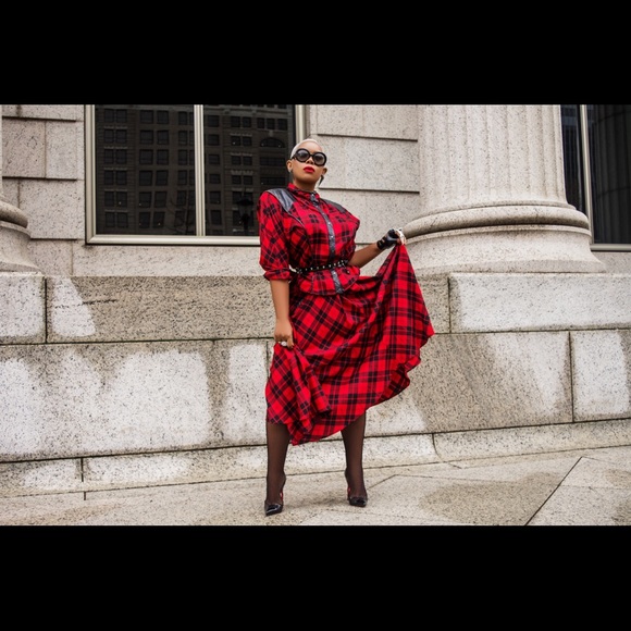 MERCEDES & Adrienne Co PLAID suit - Picture 3 of 5